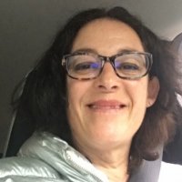 Lamia  cherche une baby sitter à Ablon-sur-Seine