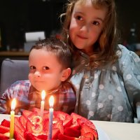Olivier  cherche une baby sitter à Val de Virvée