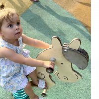 Cassandre cherche une assistante maternelle à Ladon