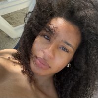 Anais cherche une assistante maternelle à Saint-Laurent-du-Maroni