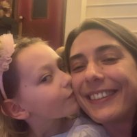 Alice cherche une baby sitter à Sèvres