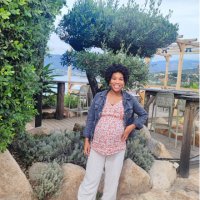 Insiatiable  cherche une assistante maternelle à Ajaccio