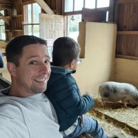 Stephane cherche une assistante maternelle à Arthaz-Pont-Notre-Dame