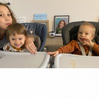 Julie cherche une nounou à Grans