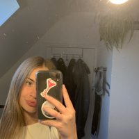 Inès
