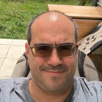 Sébastien cherche une nounou à Castelginest