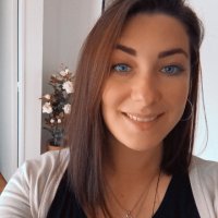 Camille cherche une assistante maternelle à Sulniac