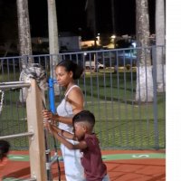Cynthia cherche une nounou à Sainte-Rose