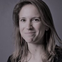 Paris cherche une baby sitter à Pouligny-Saint-Pierre