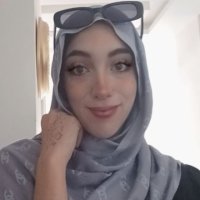 Maha cherche une nounou à Clamecy