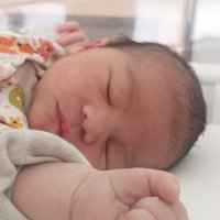 marie cherche une assistante maternelle à Orly