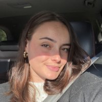 Lou cherche une assistante maternelle à Sainte-Colombe-des-Bois