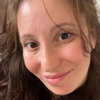 Manon cherche une assistante maternelle à Annecy