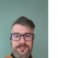 Matthieu cherche une baby sitter à Val-Couesnon